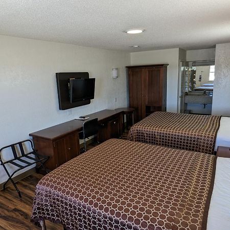 Hillcrest Inn & Suites Ozona Kültér fotó